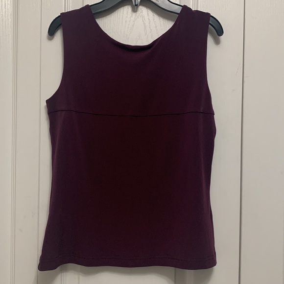 jMichaels burgundy sleeveless top. - Picture 2 of 6